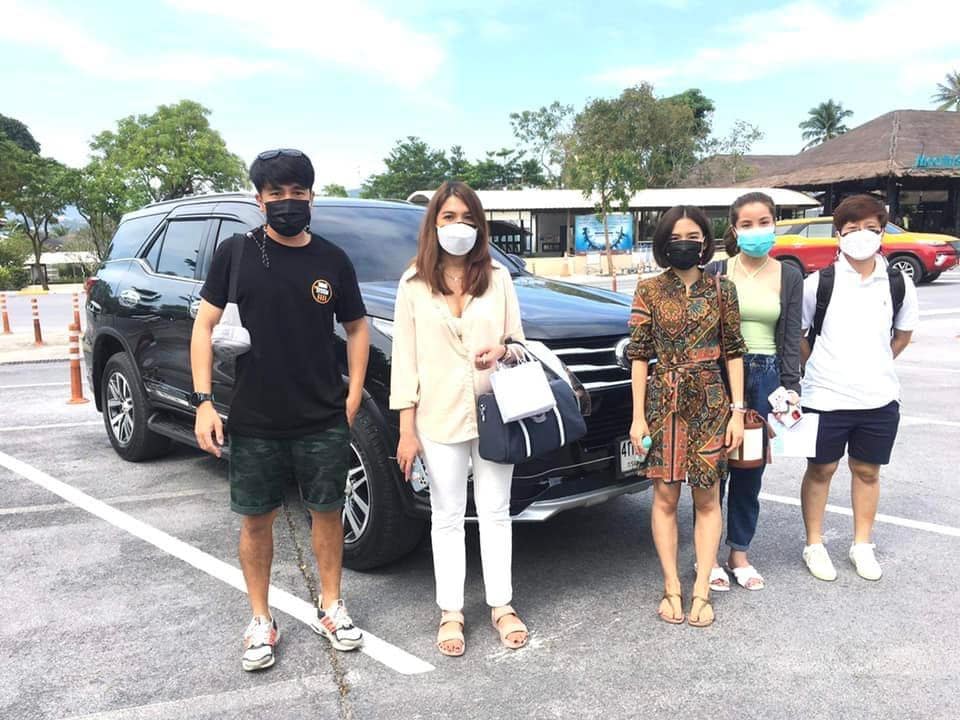 รถเช่ากระบี่ 5 มาเป็นครอบครัว รถเช่าสมุย รอรับลูกค้า เช่ารถสมุย